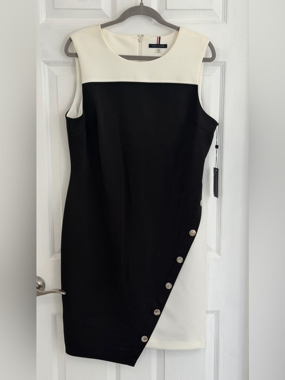 Tommy Hilfiger Black and White Colorblock Midi Dress